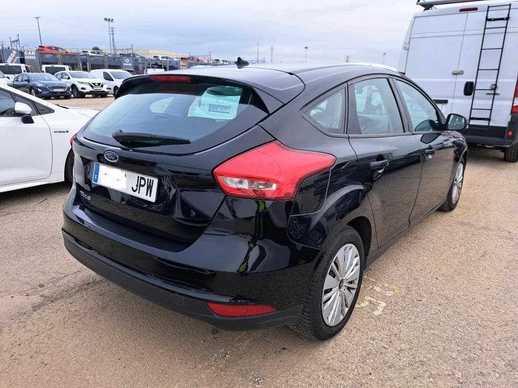 Foto 3 FORD FOCUS 1.5 TDCI  88KW  120CV TREND+